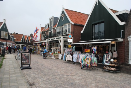 Día 2: Waterland (Edam, Volendam, Marken) y Alkmaar - Ruta por Holanda sorteando bicicletas (9)
